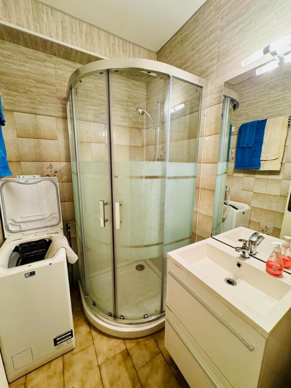 Apartment Le Mieukerien, Reserve Africaine 15 Mn Et 200 M- Parking Dedie- Terrasse Port-la-Nouvelle